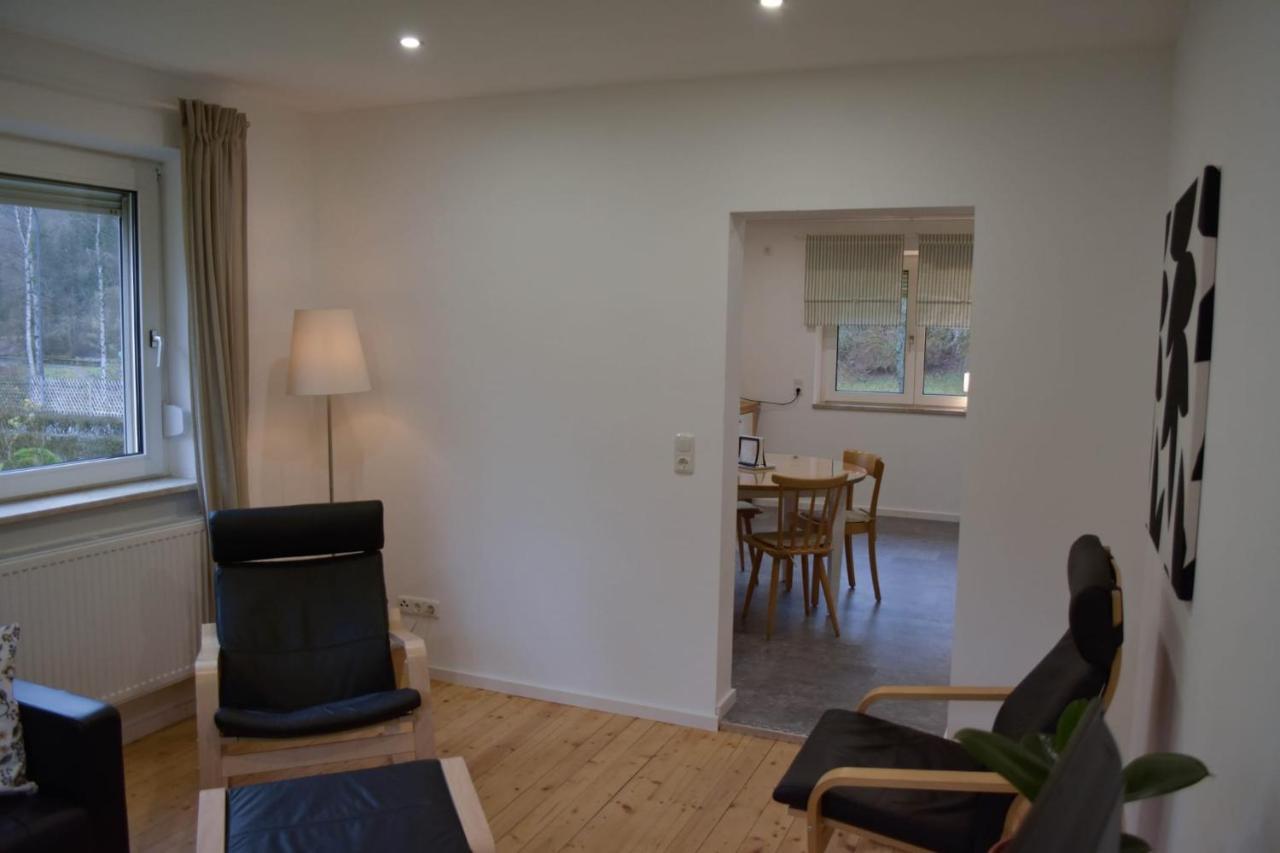 Ferienhaus Tiefenthal -Nicht Fuer Monteure- バート・シュタッフェルシュタイン エクステリア 写真